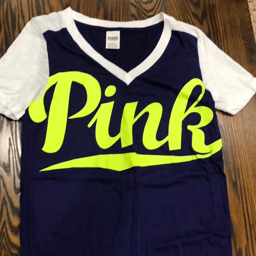 PINK tee